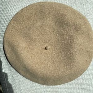 100% wool Ralph Lauren rugby tan beret